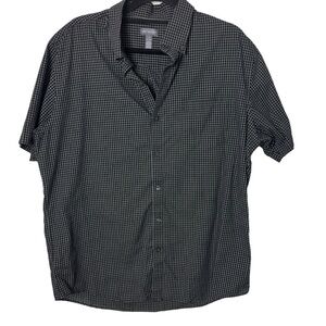 Van Heusen short sleeve button down shirt large